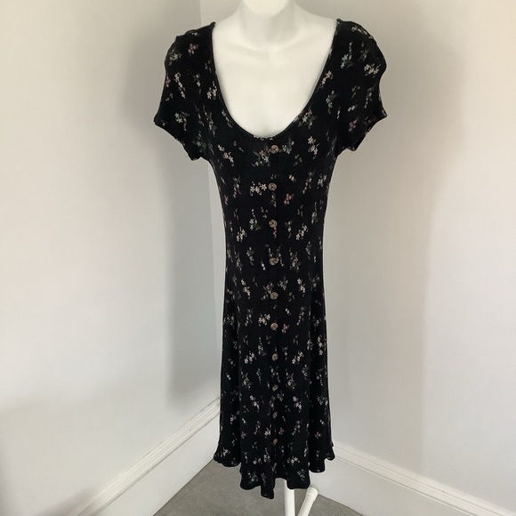 SO Black Ditsy Floral 90’s Stretch Dress Sz. M - Picture 5 of 6